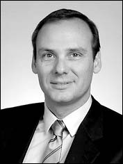 Dr. Christian Hoenig