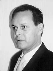Dr. Bernhard Hansmann Dr. Bernhard Hansmann