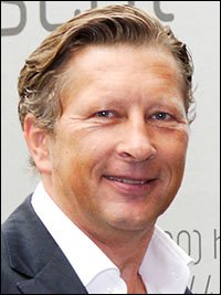 Dr. Helmut Eggert Dr. Helmut Eggert