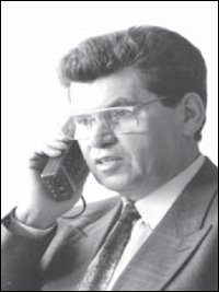 Dr. Gerhard Stahl Dr. Gerhard Stahl