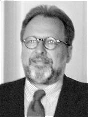 Dr. Peter Herbek