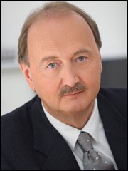 Dr. med. univ. Wilhelm Marhold