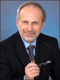 Mag. Dr. Hugo M. Mlejnek Mag. Dr. Hugo M. Mlejnek