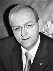 Josef Aichinger