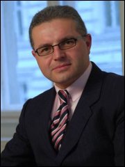 Dipl.-Ing. Peter C. Weilguni Dipl.-Ing. Peter C. Weilguni