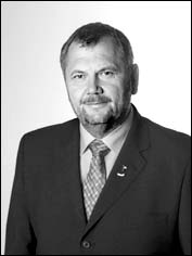 KommR.  Oswald Hackl