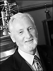 Dr. Hans Löschner Dr. Hans Löschner