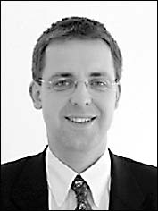 Dr. Ernst-Olav Ruhle