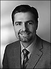Dr. Stefan Tomann