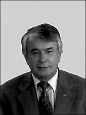 Dr. Roman R. Schafhauser † 2022 Dr. Roman R. Schafhauser † 2022