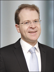 Mag. iur. Martin Moshammer Mag. iur. Martin Moshammer