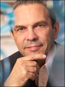 Dr. Harald Thurnher