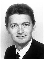 Dr. Leonhard Golser