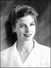 Nora Szirmay