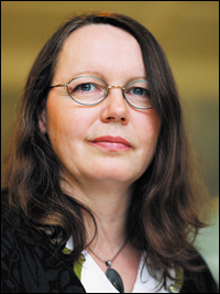 Univ.-Doz. Dr. Christine Marosi