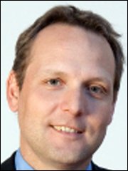 Dr. Werner Girth