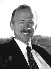 Dr. Martin Hangarter Dr. Martin Hangarter