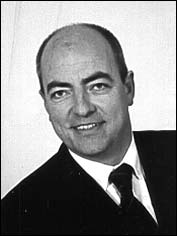 Dr. Walter Gamlich Dr. Walter Gamlich