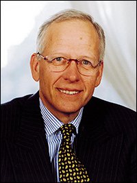 Dr. Alexander Hoyos MBA