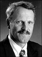 Dr. Ulrich Schmidt Dr. Ulrich Schmidt