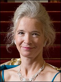 Regina Macho Regina Macho