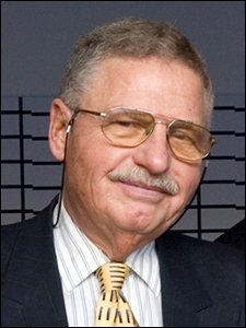 KommR.  Helmut Puchebner