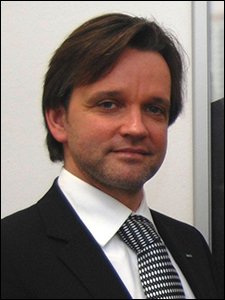 Robert Weier Robert Weier