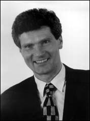 Dr. Norbert Tupy Dr. Norbert Tupy