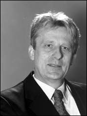 Dr. Manfred Hoscher