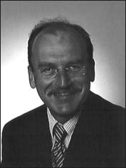 Dipl.-Ing. Dr. Manfred Stallinger Dipl.-Ing. Dr. Manfred Stallinger