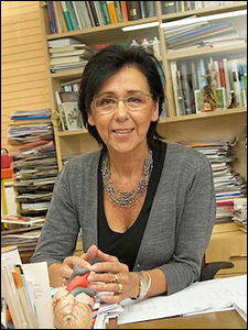 Dr. Monika Defregger Dr. Monika Defregger