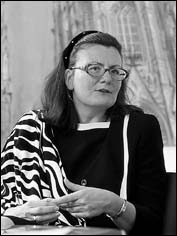 Mag. Martina Heidinger Mag. Martina Heidinger