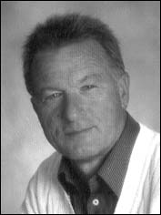 Gerhard Kölzer Gerhard Kölzer