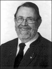 KommR.  Hermann Binder