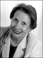 KommR. Mara E. Martin KommR. Mara E. Martin