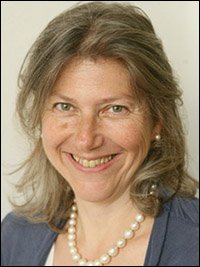 Dr. iur. Karin Stalzer