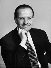 Mag. Dr. Bernt Elsner